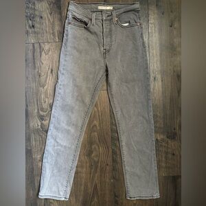 Women’s Levi’s Gray Wedgie Straight Jeans | Size 25